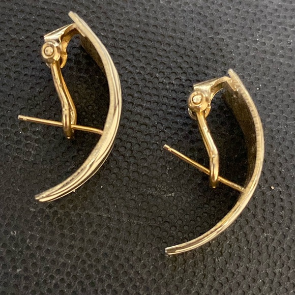 Vintage 80’s Gold tone with cream enamel clipon pierced Earrings - Picture 3 of 6